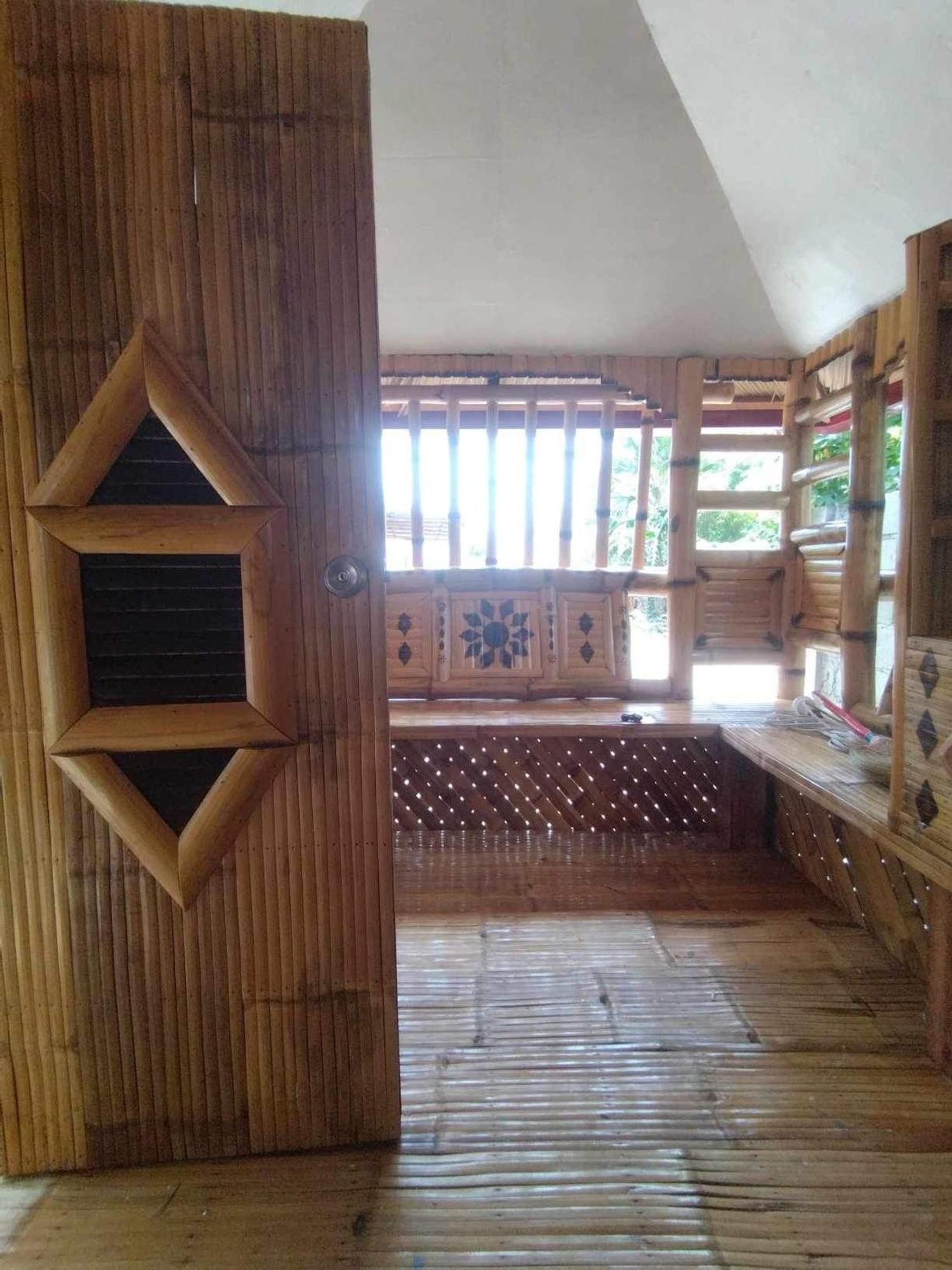 Room In Bb - Aremen Transient, Nipa Hut سان خوان المظهر الخارجي الصورة